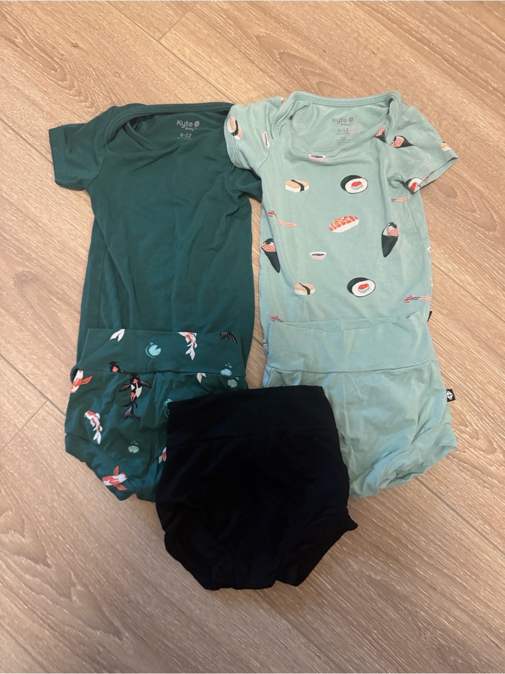 Kyte BABY Matching Set Bundle Size 6-12 Months